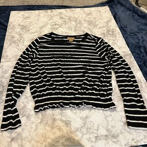 Women’s Wrangler Black White Striped long sleeve cropped shirt size medium